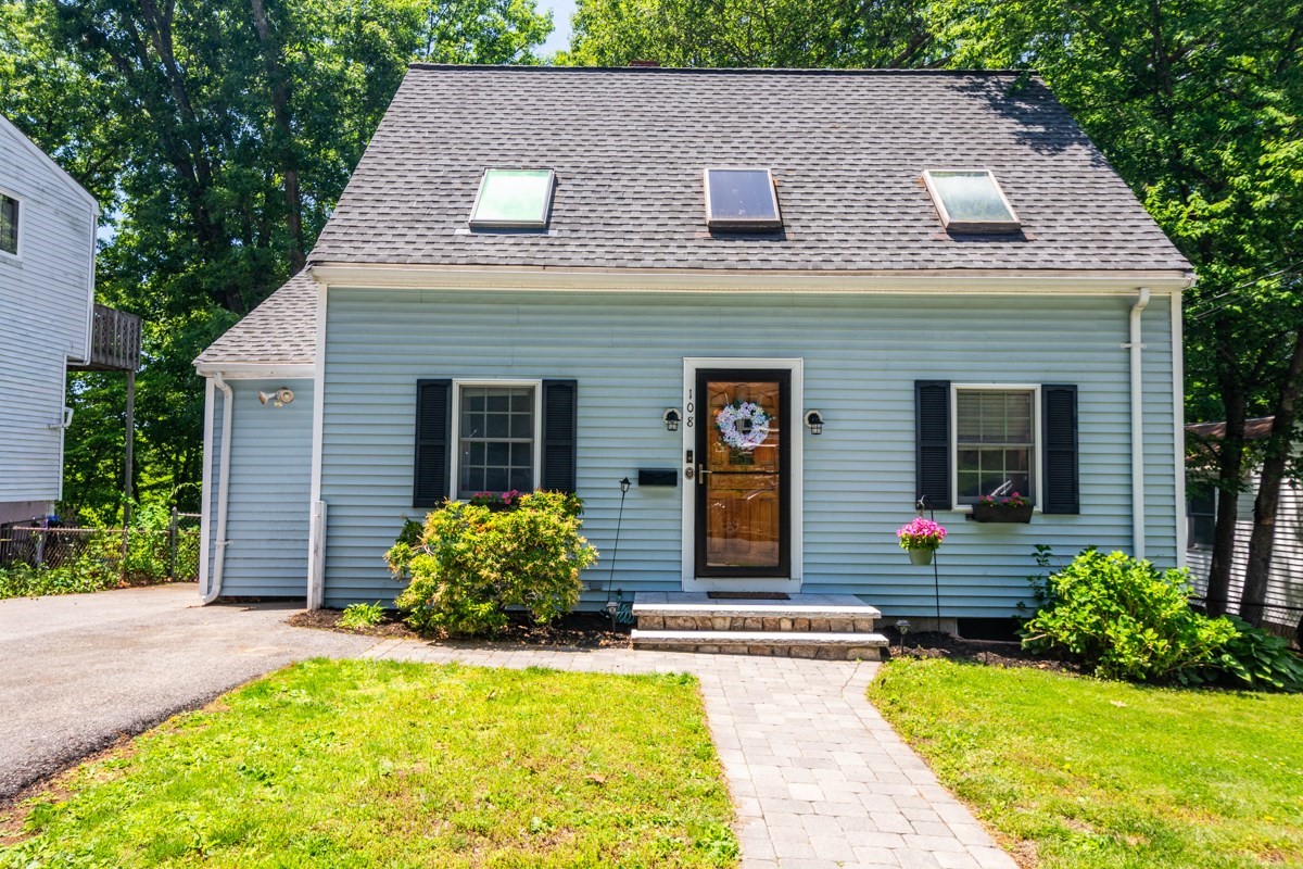 108 Deforest St, Hyde Park, Boston, MA 02131