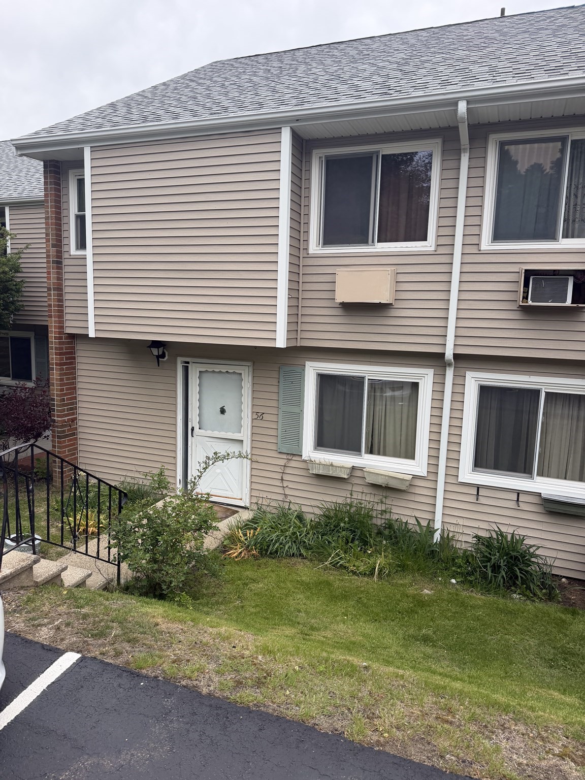 56 Glen Devin St Unit 56, Amesbury, MA 01913