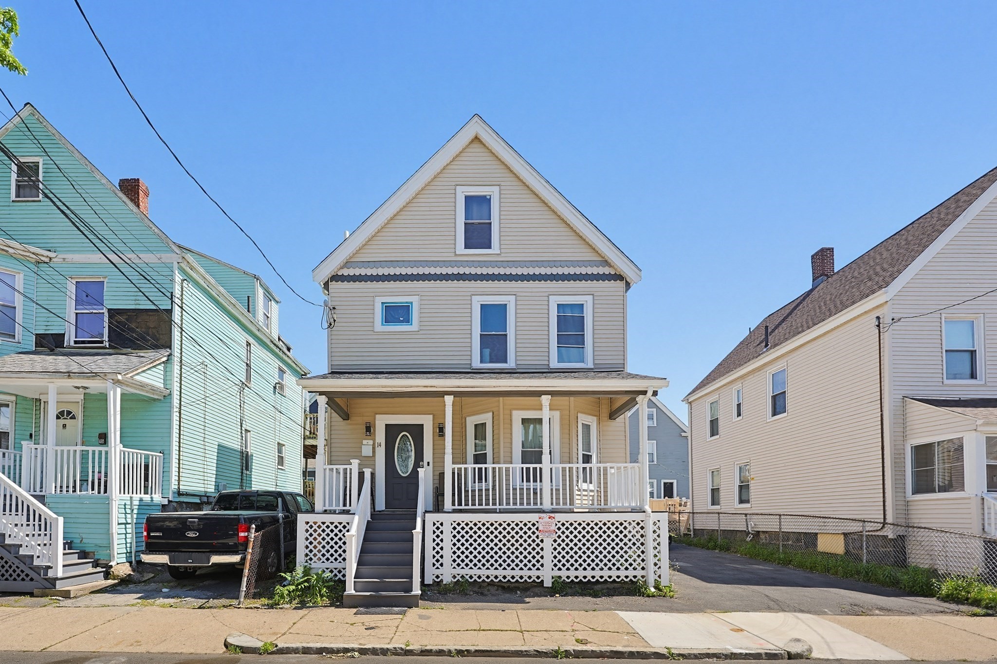 14 Oakhurst St, Dorchester, Boston, MA 02124