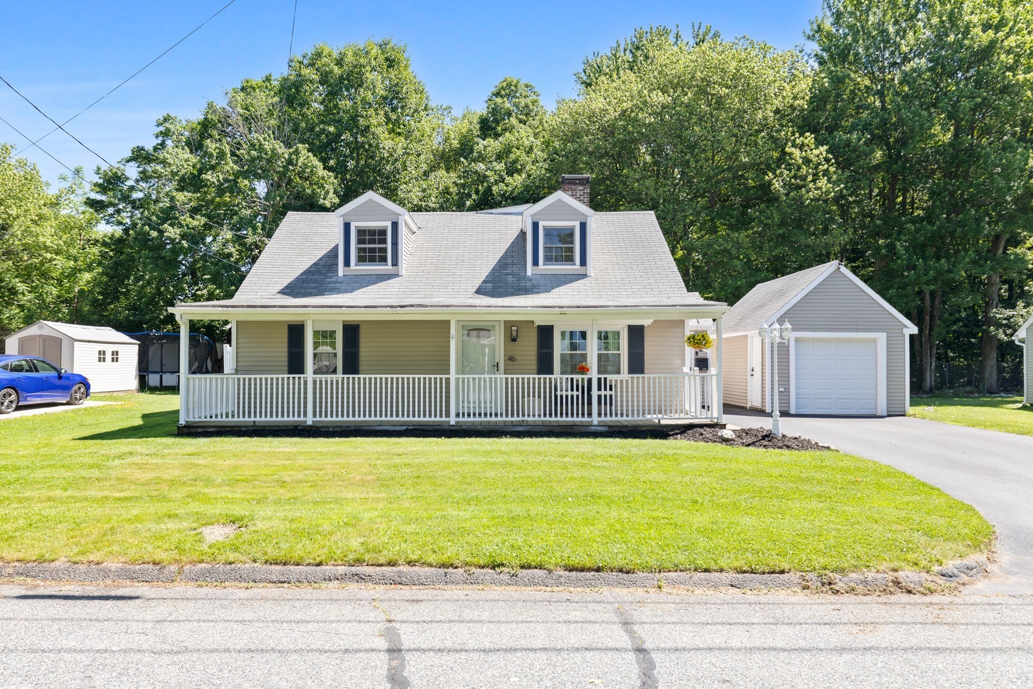 46 Shady Lane Ave, Shrewsbury, MA 01545
