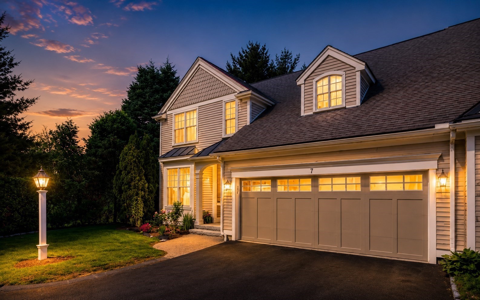 680 South Ave Unit 7, Weston, MA 02493