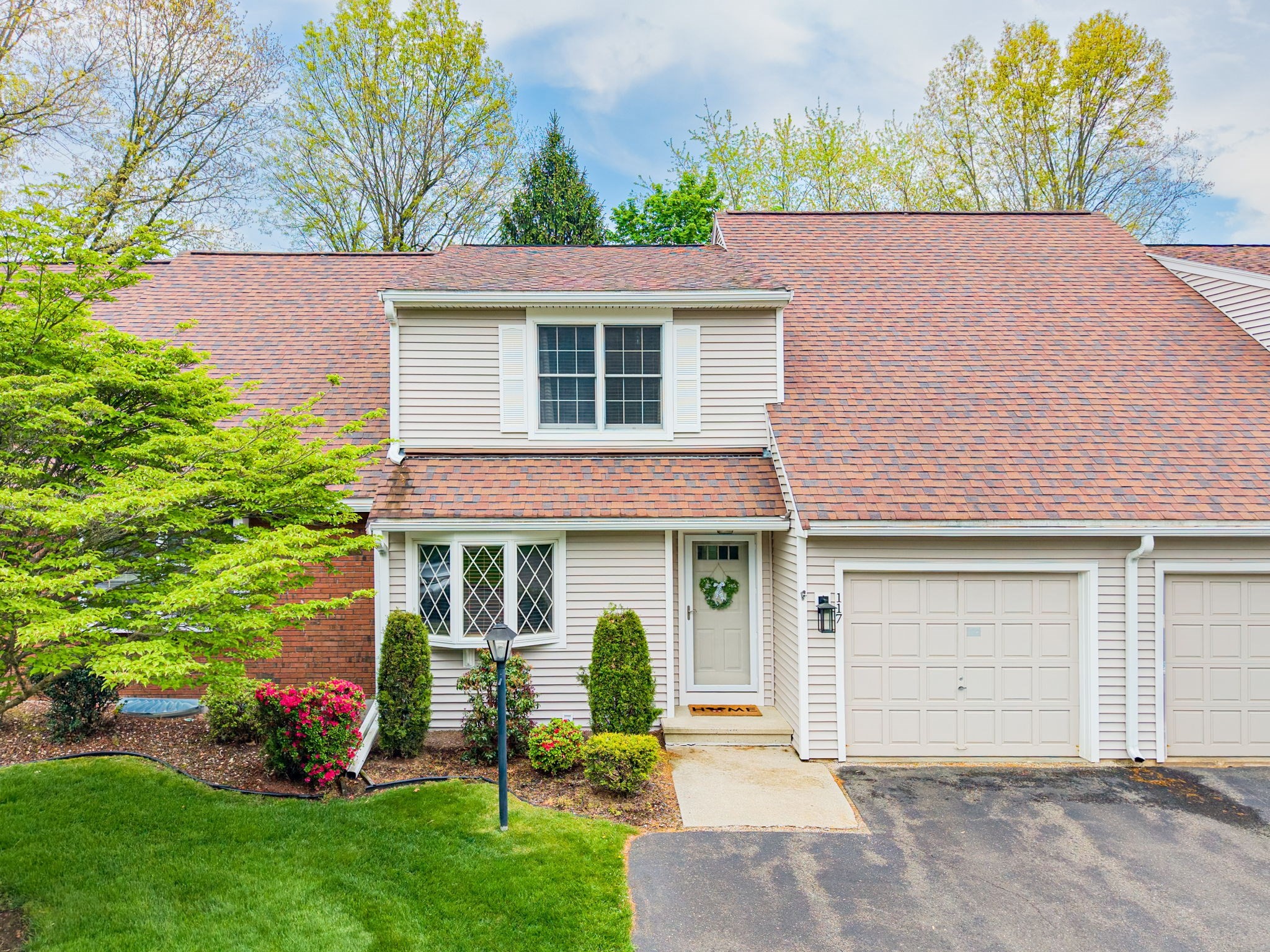 117 The Meadows Unit 117, Enfield, CT 06082
