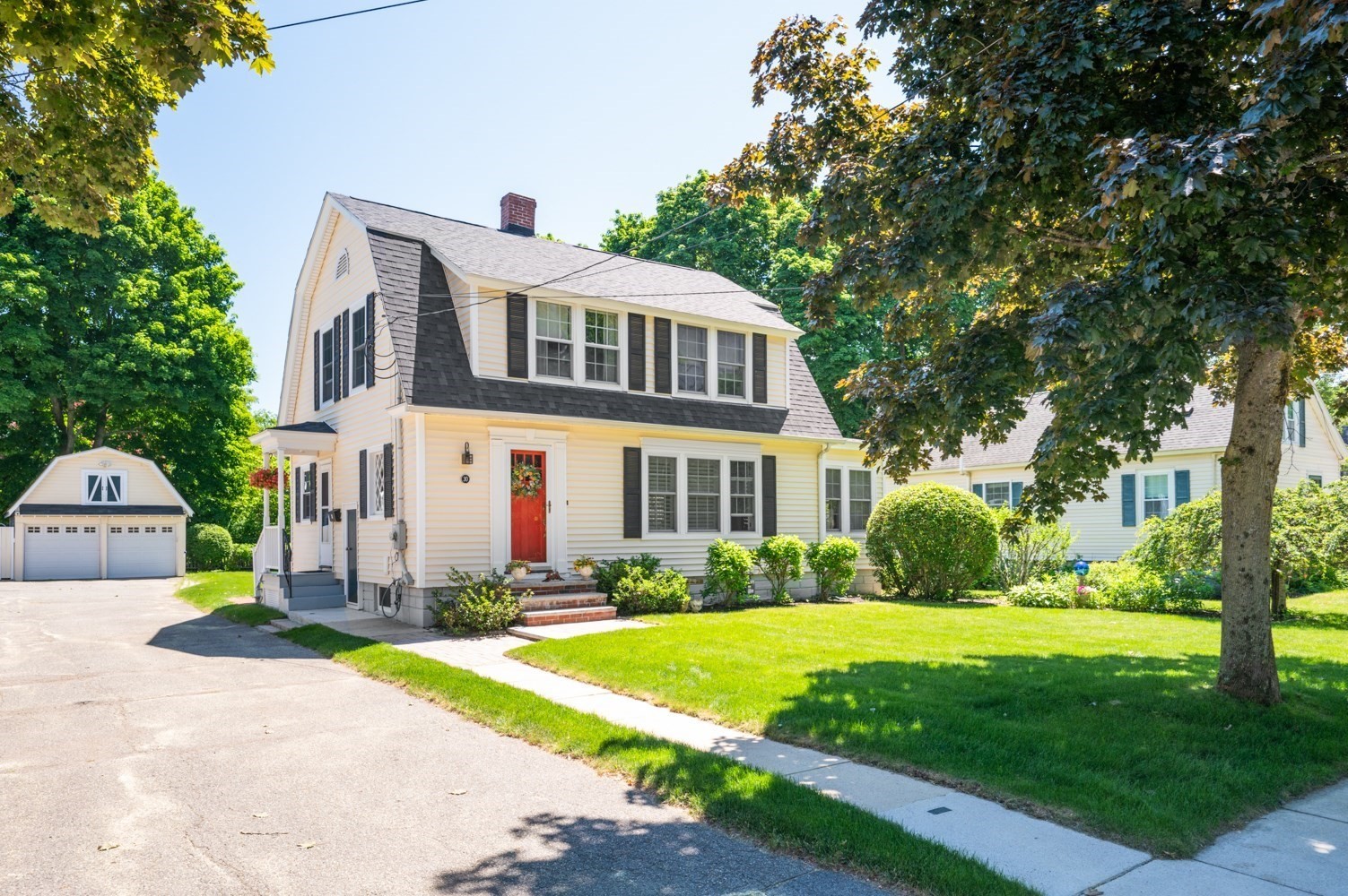 30 Hillside Ave., Amesbury, MA 01913