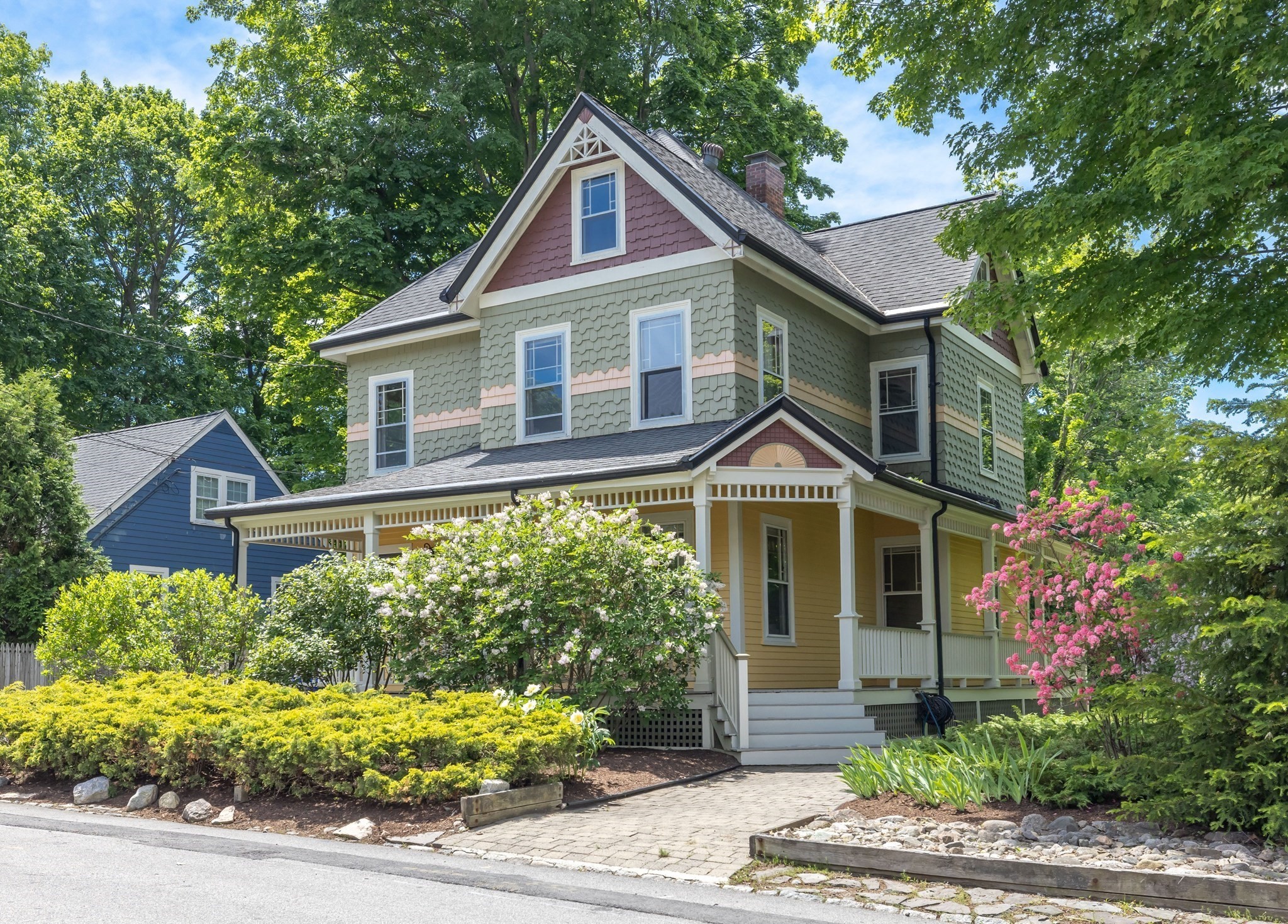 9 Spring Hill Road, Hyde Park, Boston, MA 02136