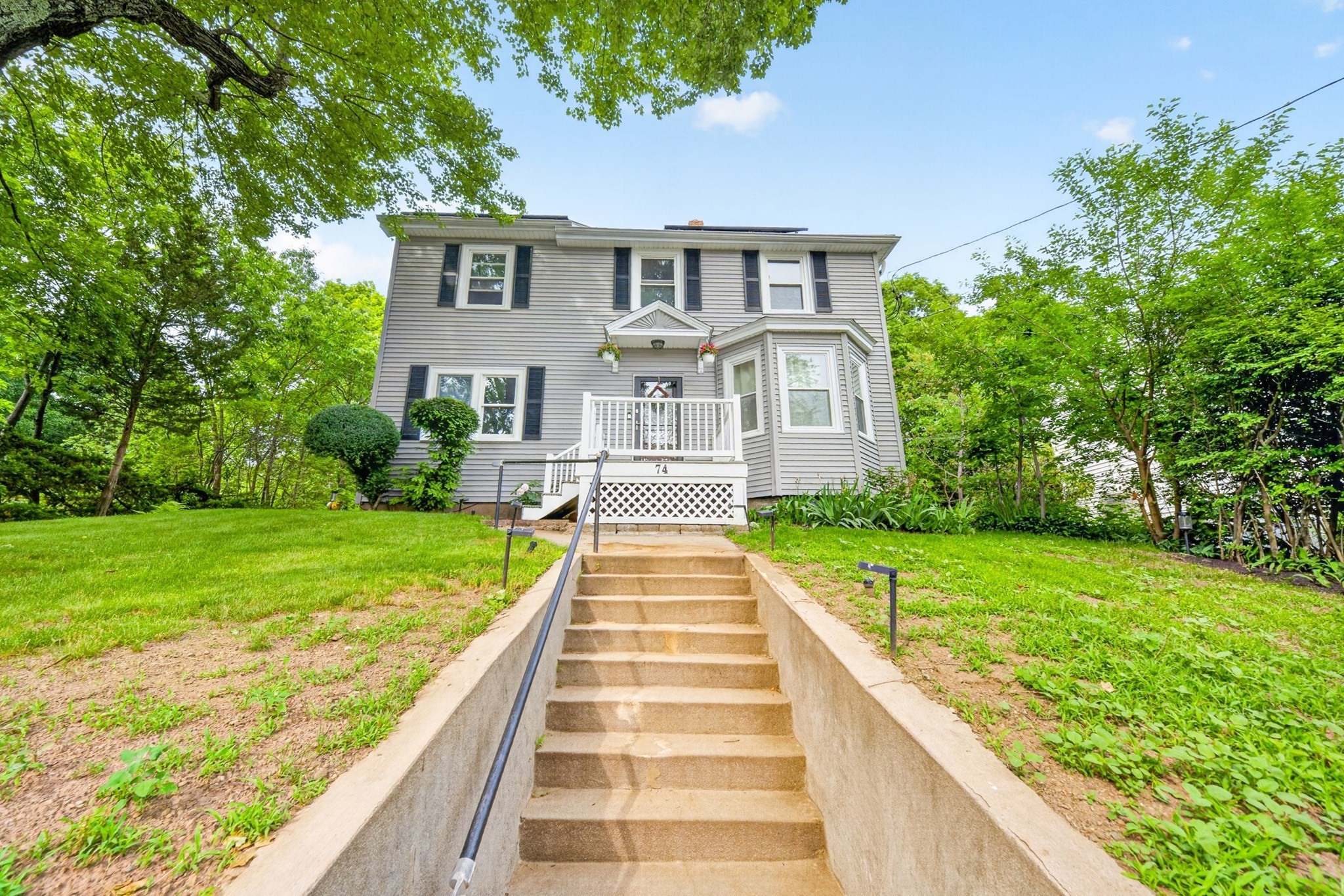74 Rhinecliff St, Arlington, MA 02476