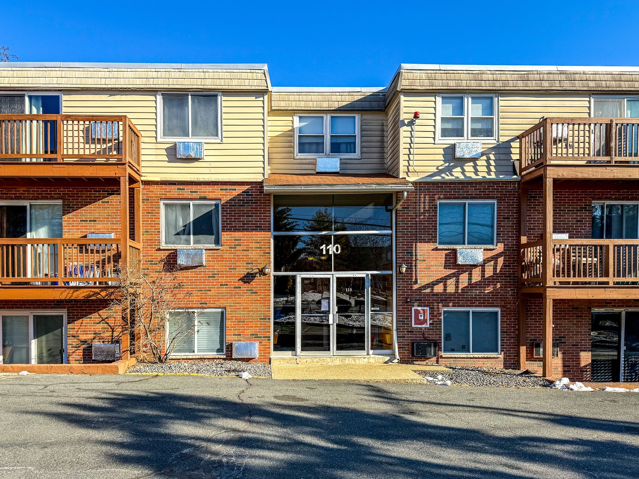110 Boston Post Rd E Unit 4, Marlborough, MA 01752