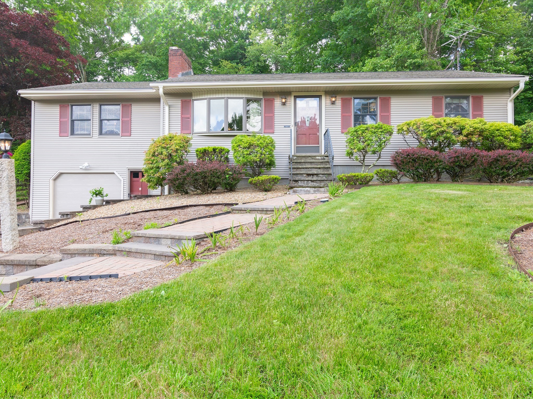 58 Cedar Hill Rd, Ashland, MA 01721
