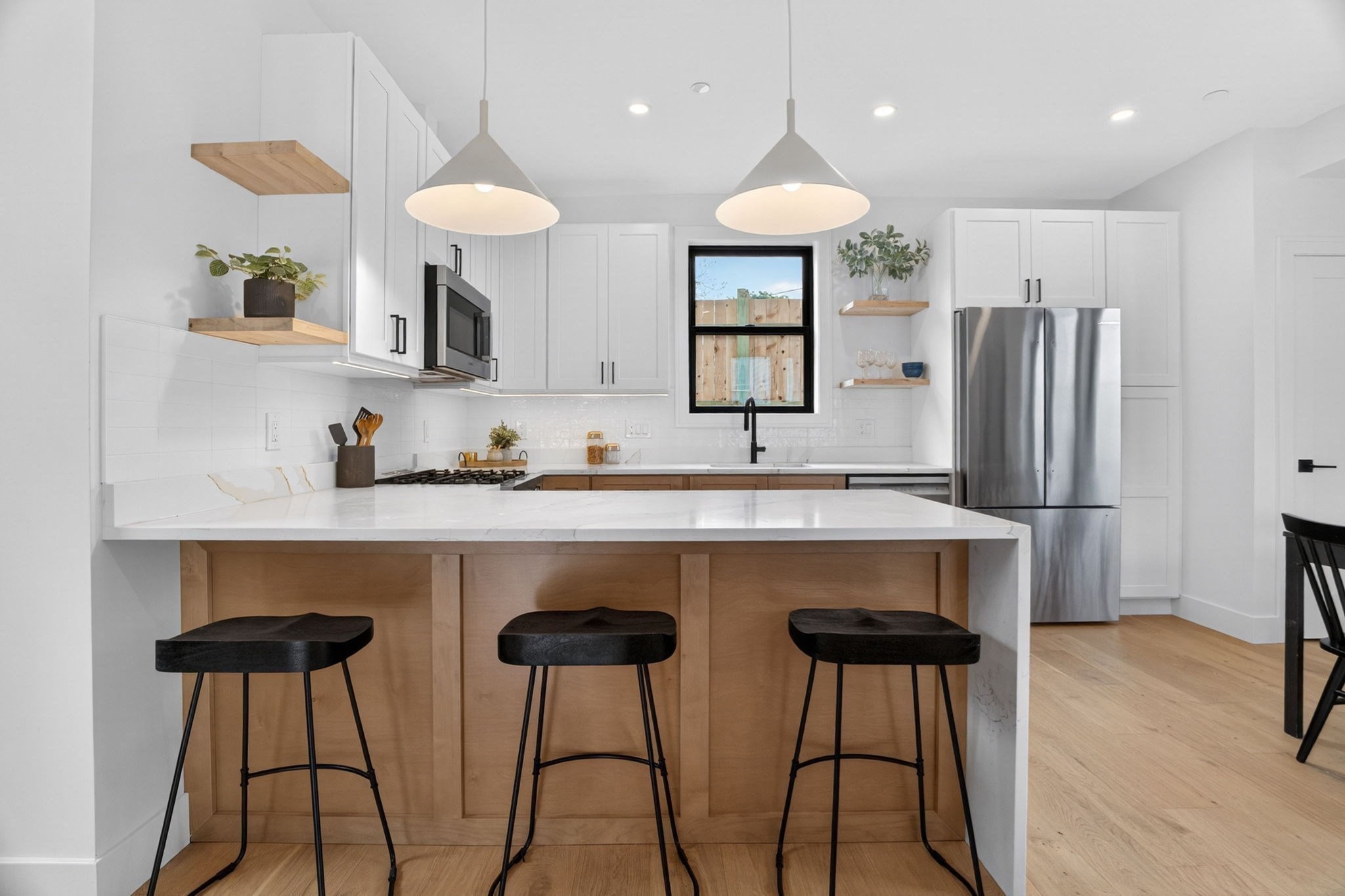 22 Spring Hill Terrace Unit 22, Somerville, MA 02143 - Image 2