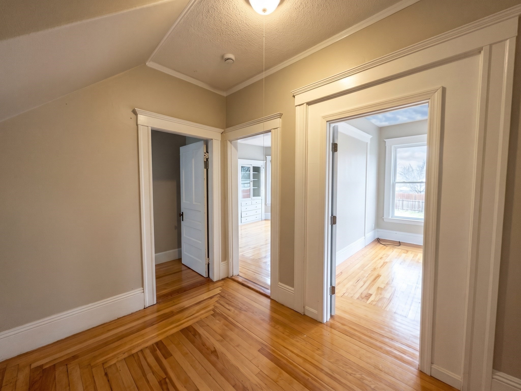 2 Haviland St, Worcester, MA 01602 - Image 11