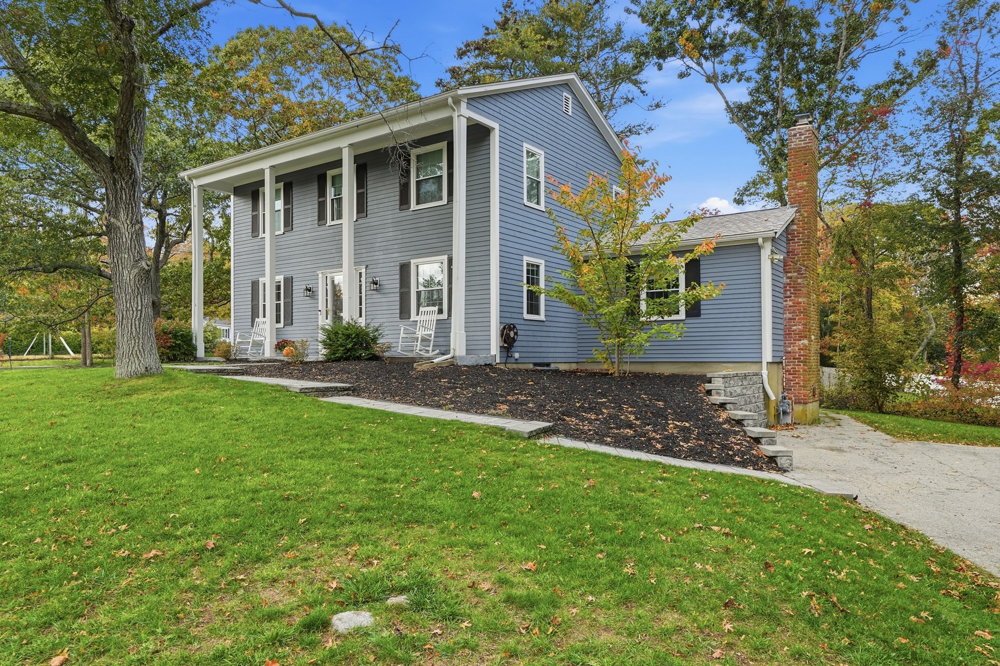 50 Blackmount Dr, Marshfield, MA 02050