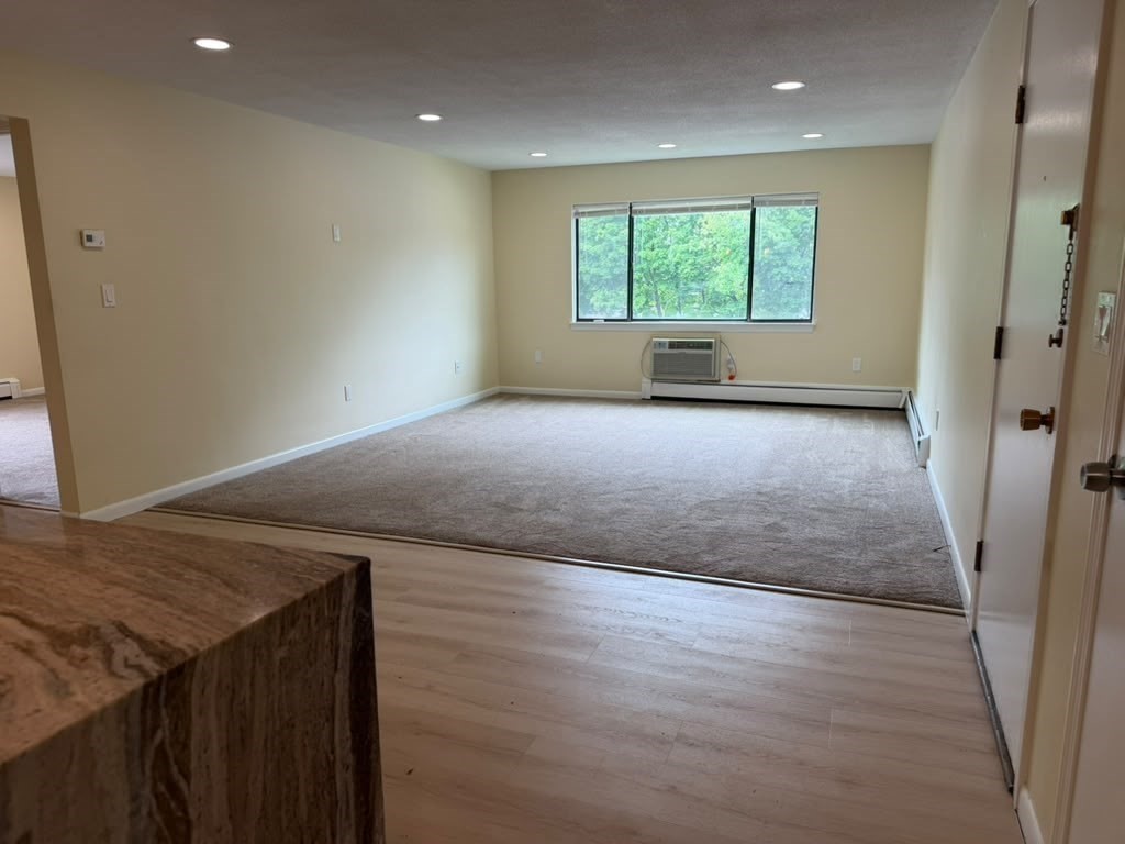 12 Hallmark Gardens Unit 7, Burlington, MA 01803 - Image 13