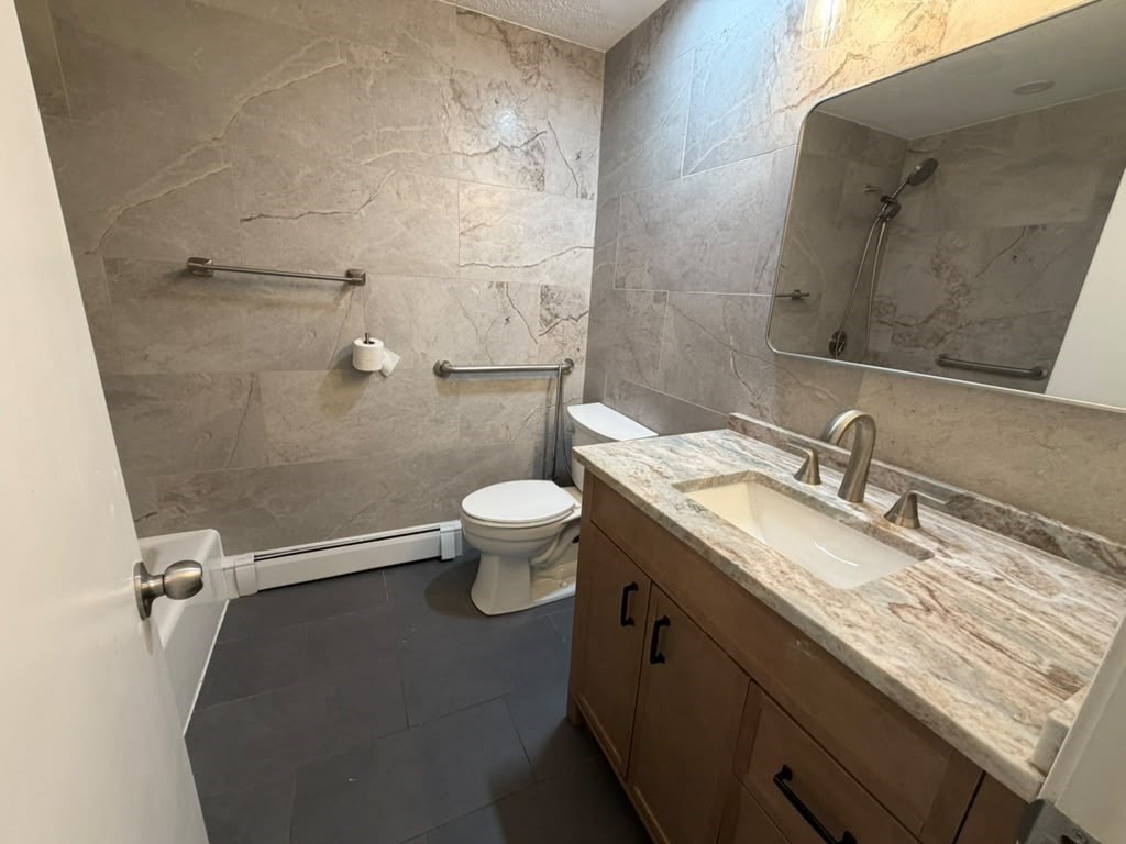 12 Hallmark Gardens Unit 7, Burlington, MA 01803 - Image 6