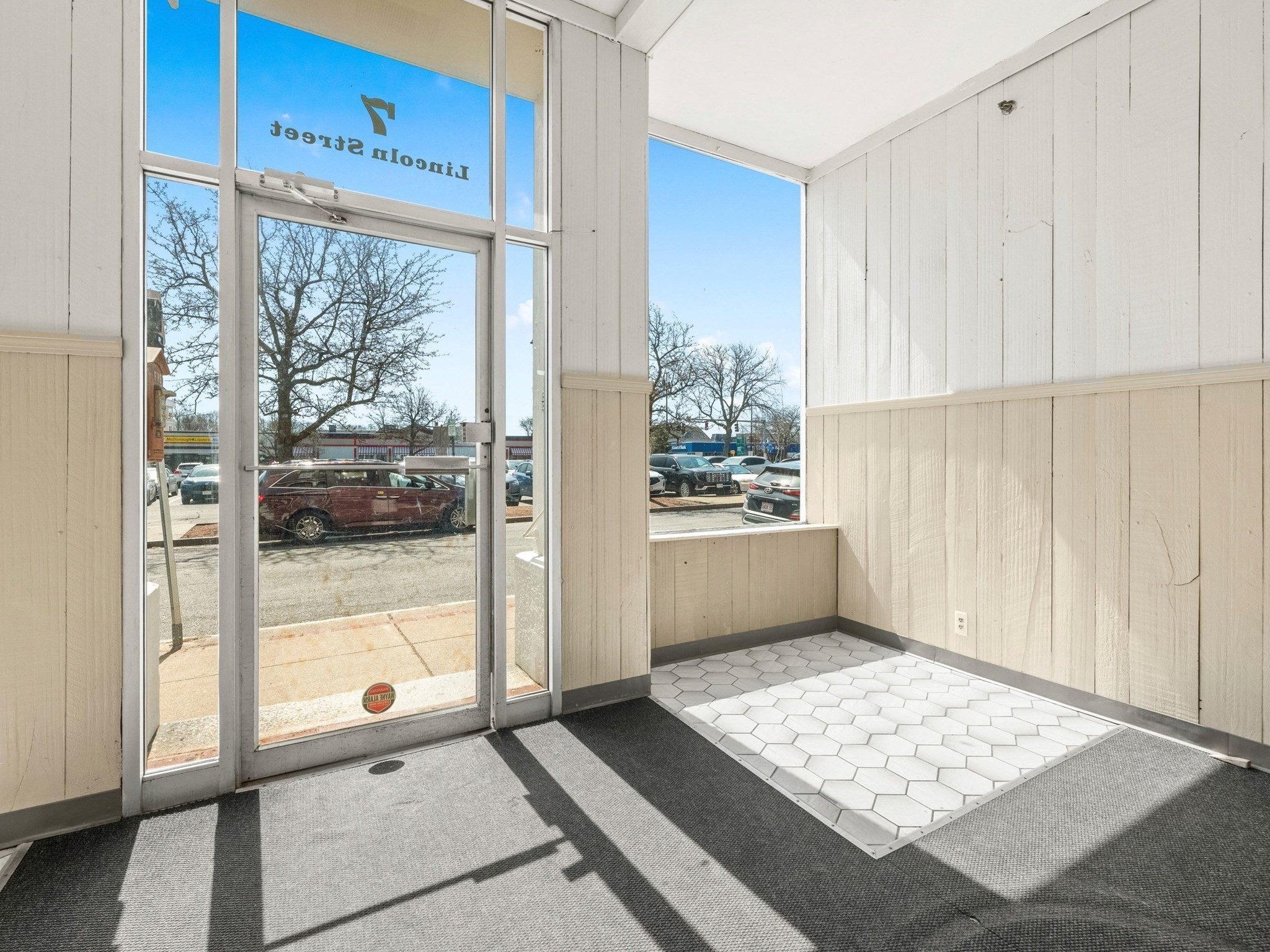 7 Lincoln Street Unit 206, Wakefield, MA 01880 - Image 4