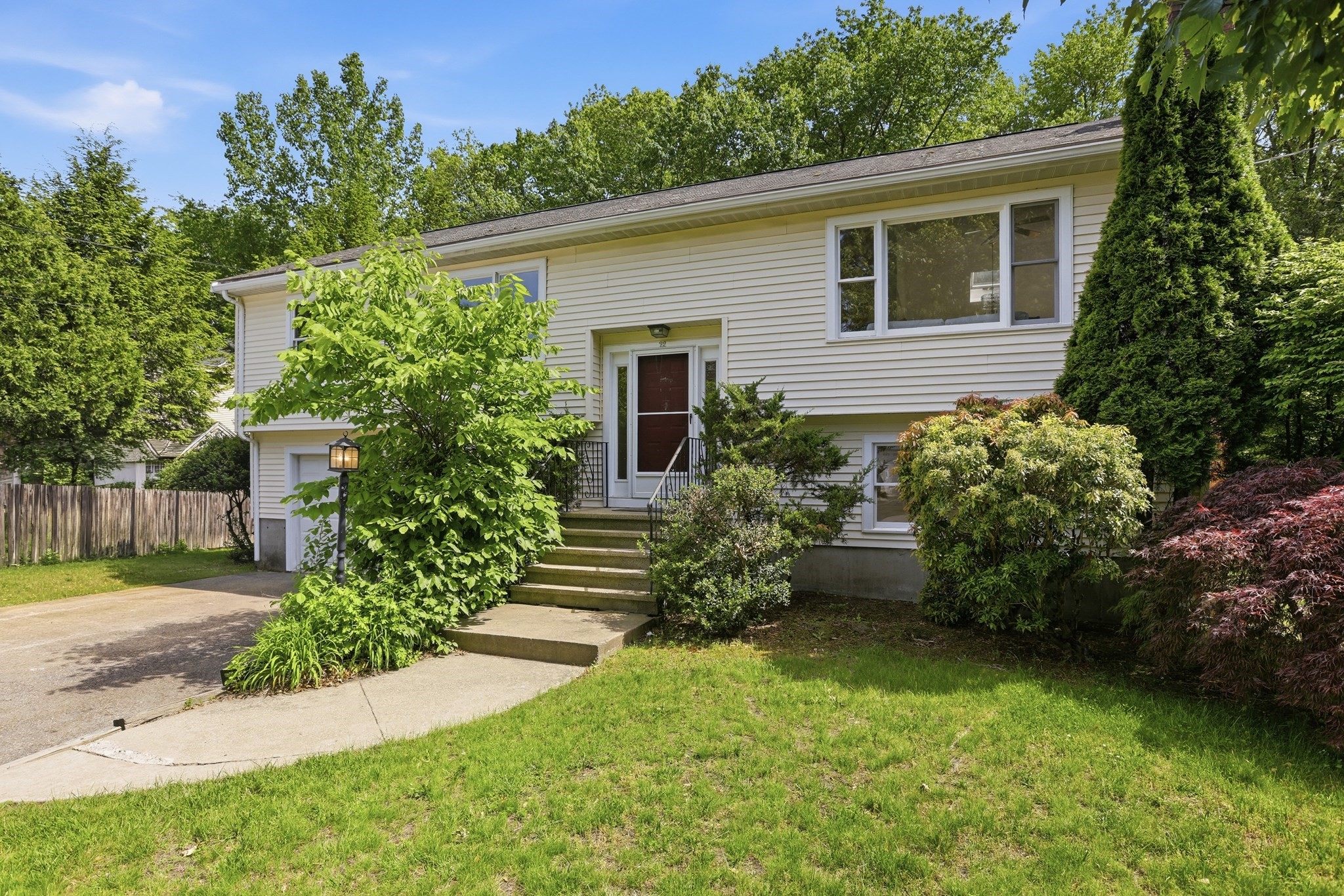 22 Railroad Avenue, Bedford, MA 01730