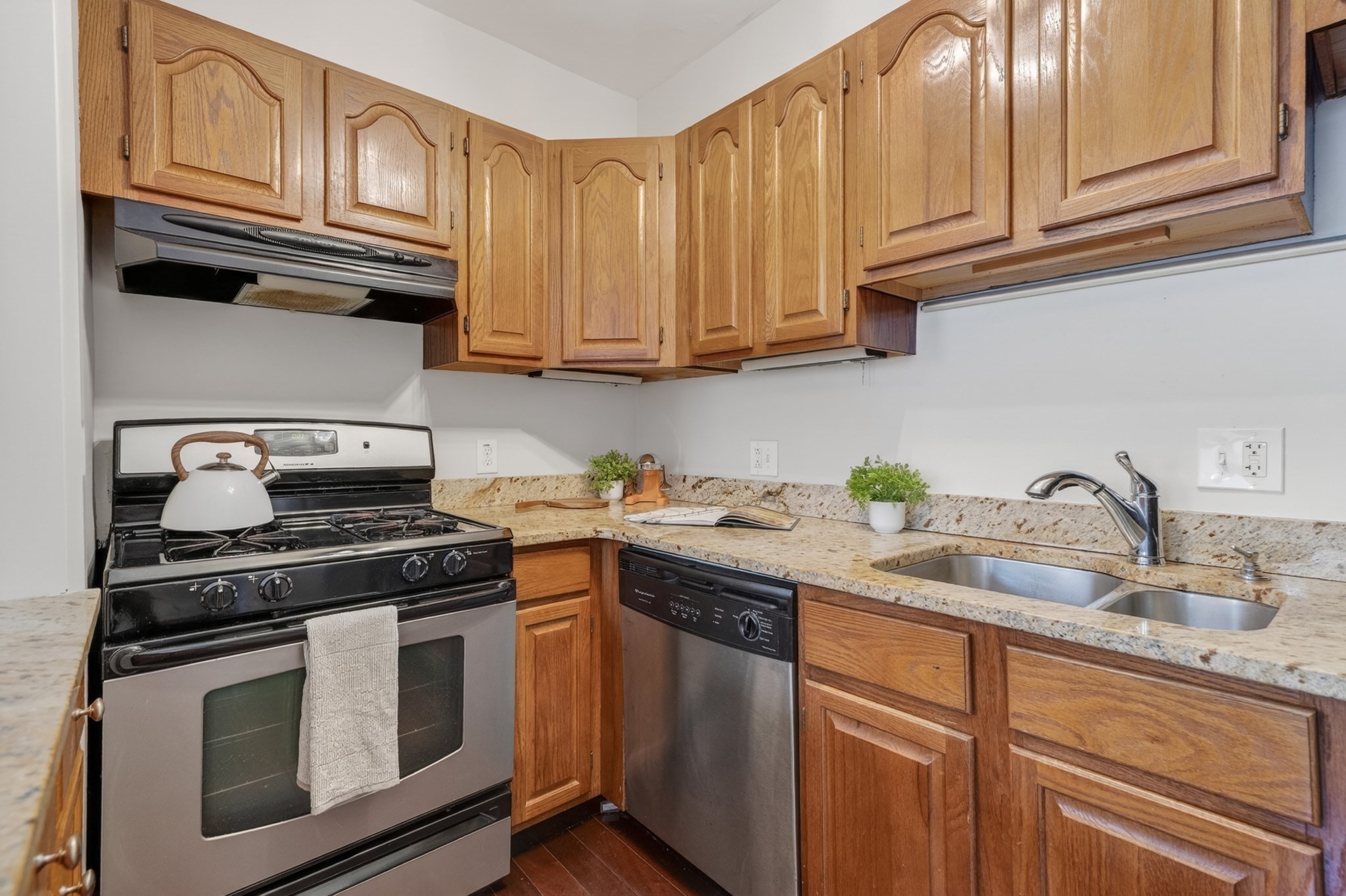 74 Gilman St Unit 4, Somerville, MA 02145 - Image 3