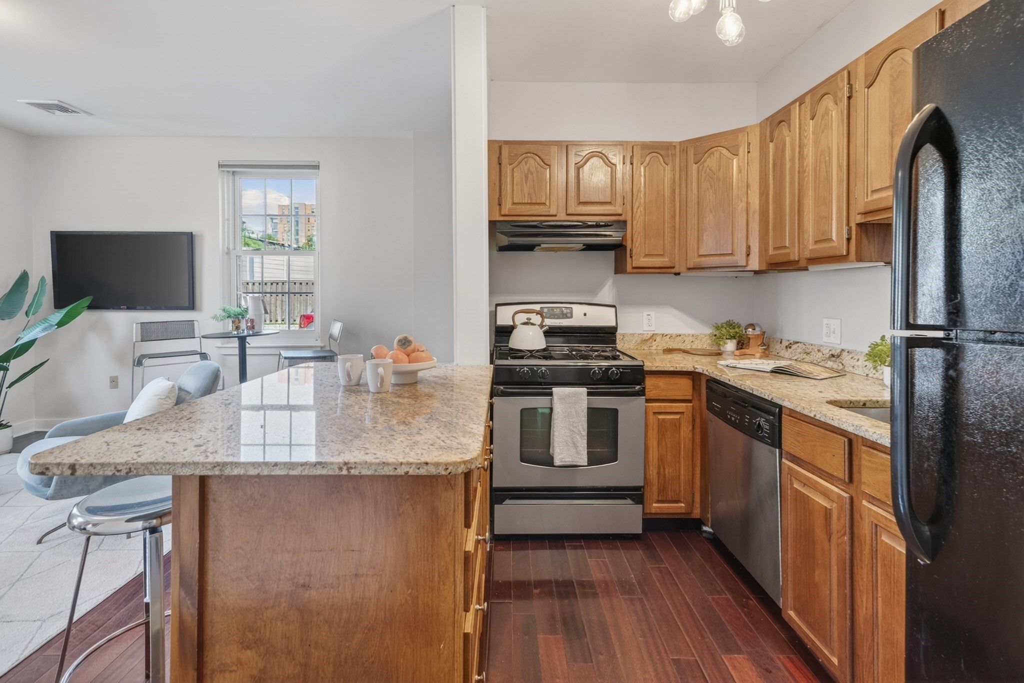 74 Gilman St Unit 4, Somerville, MA 02145 - Image 4