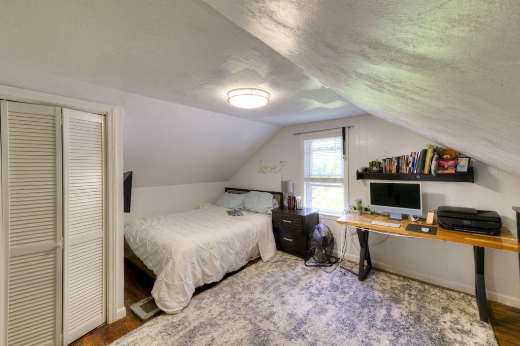 57 Charlton St, Leicester, MA 01542 - Image 17