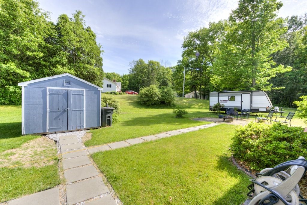 57 Charlton St, Leicester, MA 01542 - Image 7