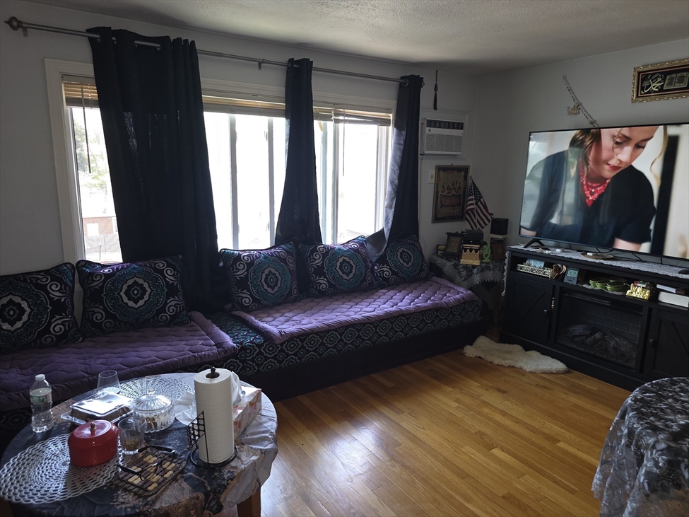 70 Mudge St, Lynn, MA Image 3