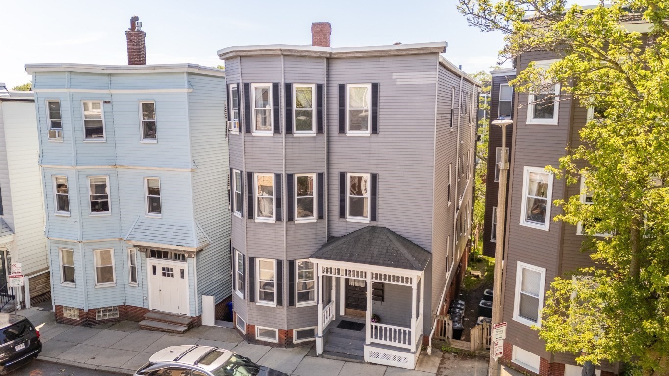 725 East 3rd St, South Boston, Boston, MA 02127