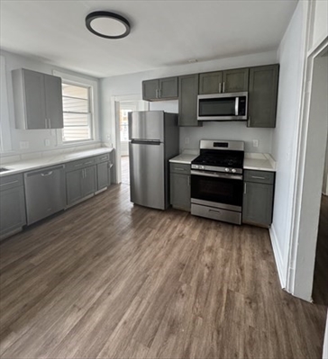 9 Rogers Ave, Apt 1