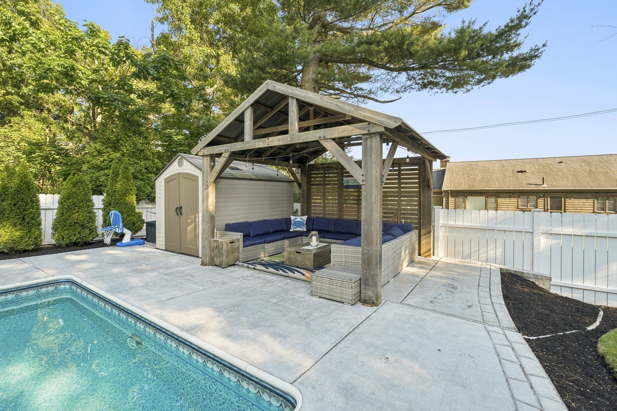 6 Suntaug Street, Lynnfield, MA 01940 - Image 32