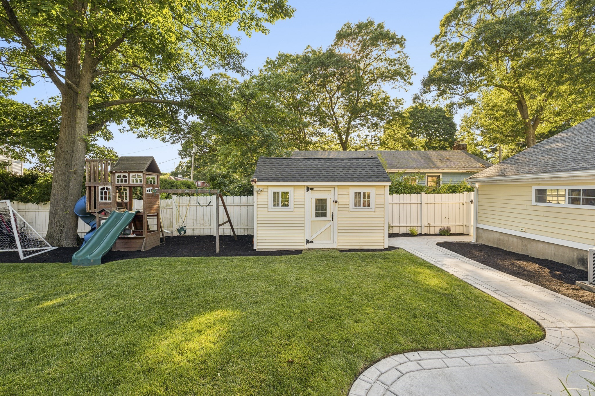 6 Suntaug Street, Lynnfield, MA 01940 - Image 35
