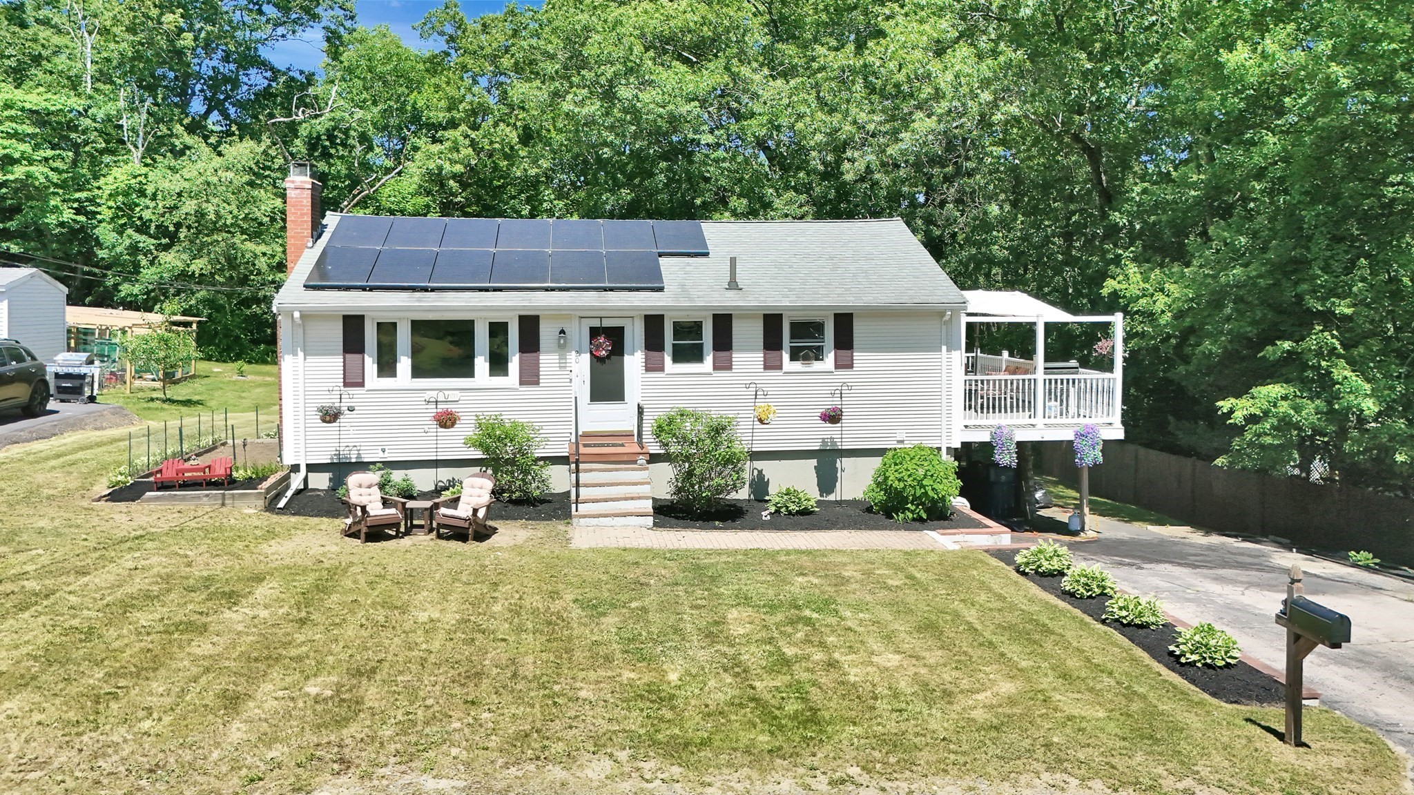20 Madison Ave, Randolph, MA 02368