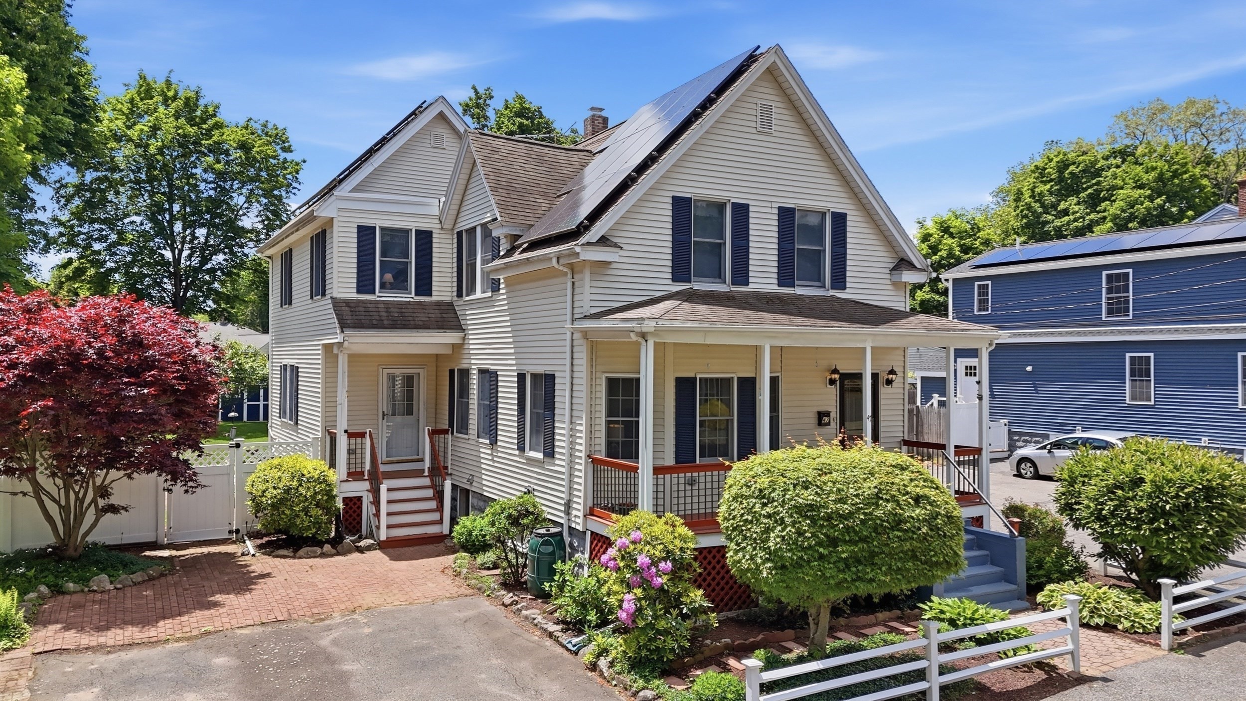 47 Bingham Ave, Dedham, MA 02026