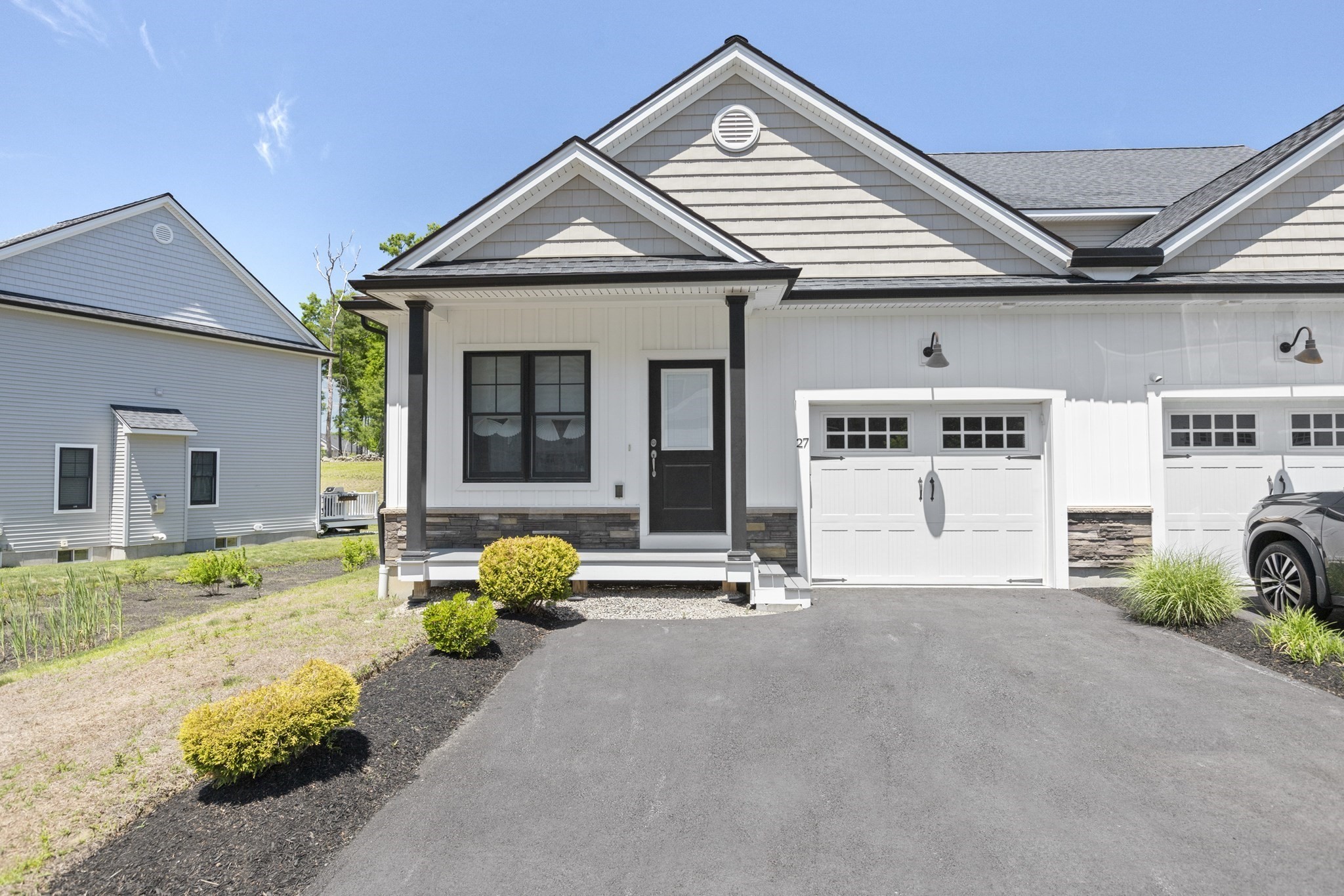 27 Compass Point Dr Unit 27, Douglas, MA 01516