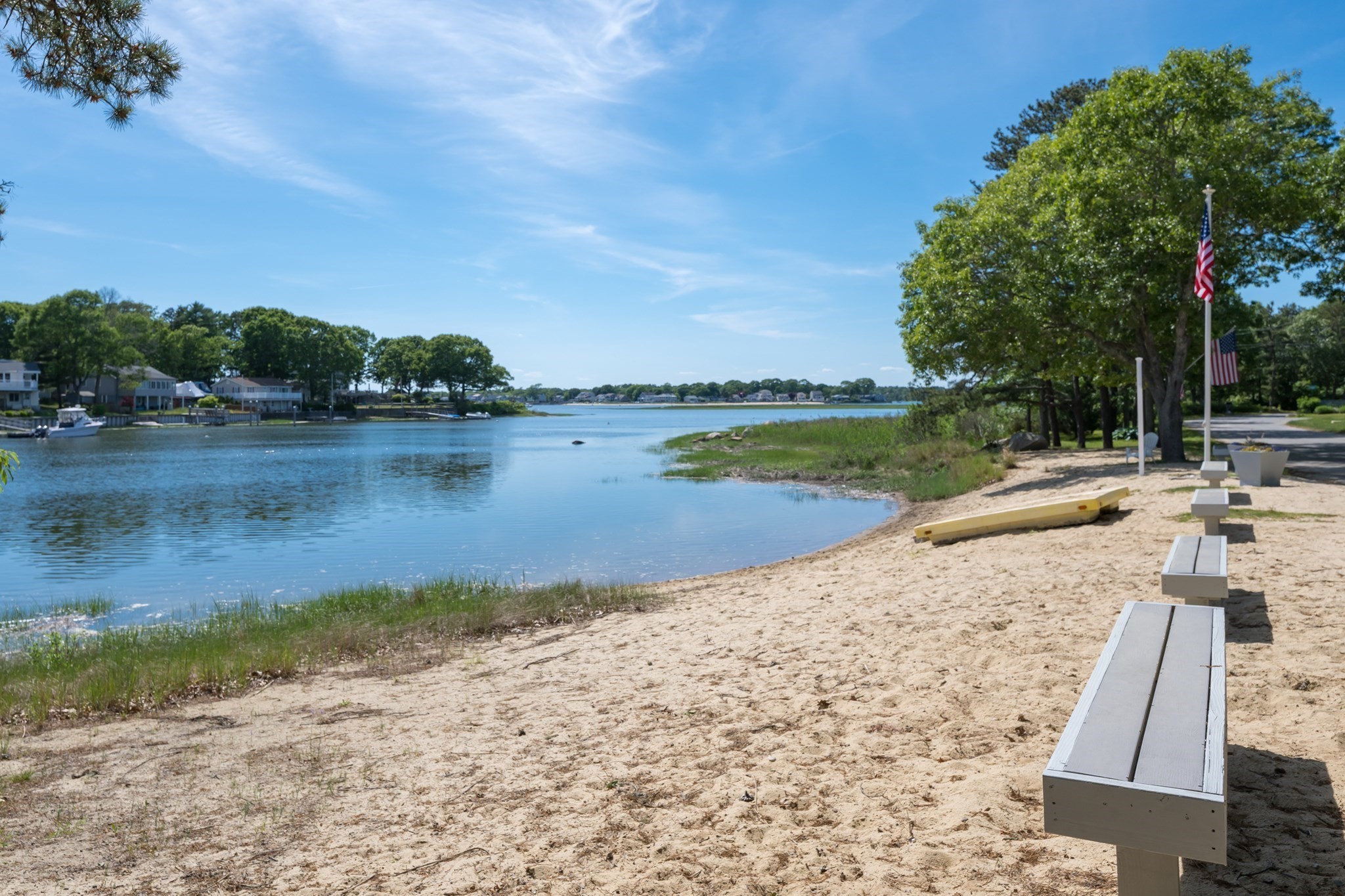 33 Kingwood St, Wareham, MA 02571