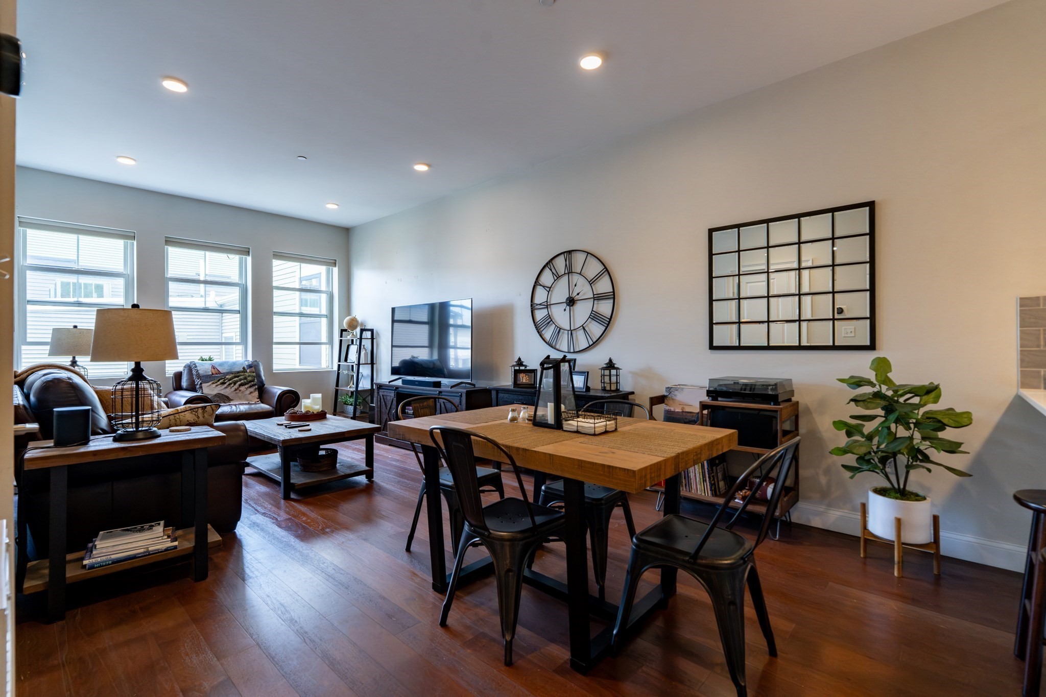 170 W Broadway Unit 305, South Boston, Boston, MA 02127