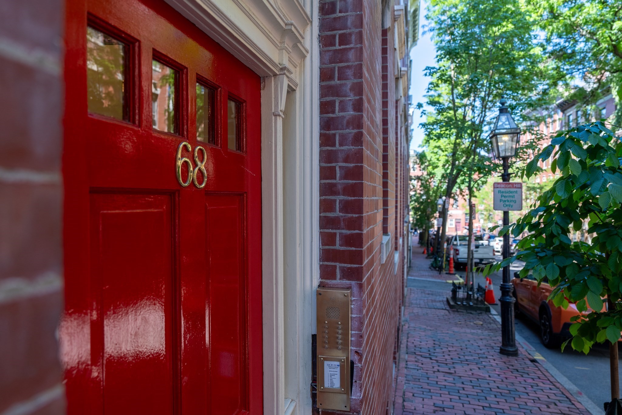 68 Phillips St Unit 6, Beacon Hill, Boston, MA 02114