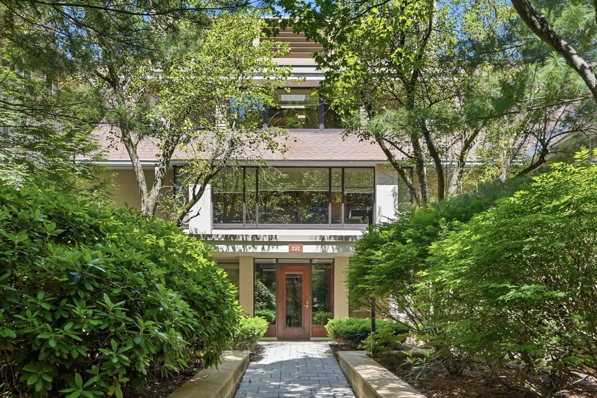 232 Allandale Rd Unit 3A, West Roxbury, Boston, MA 02467