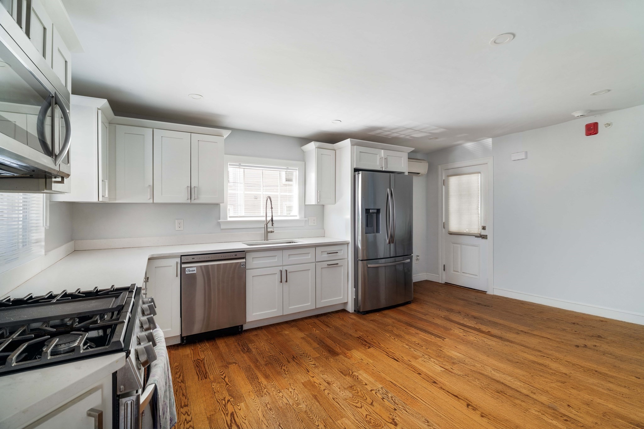 109 Main St Unit 1, Woburn, MA 01801