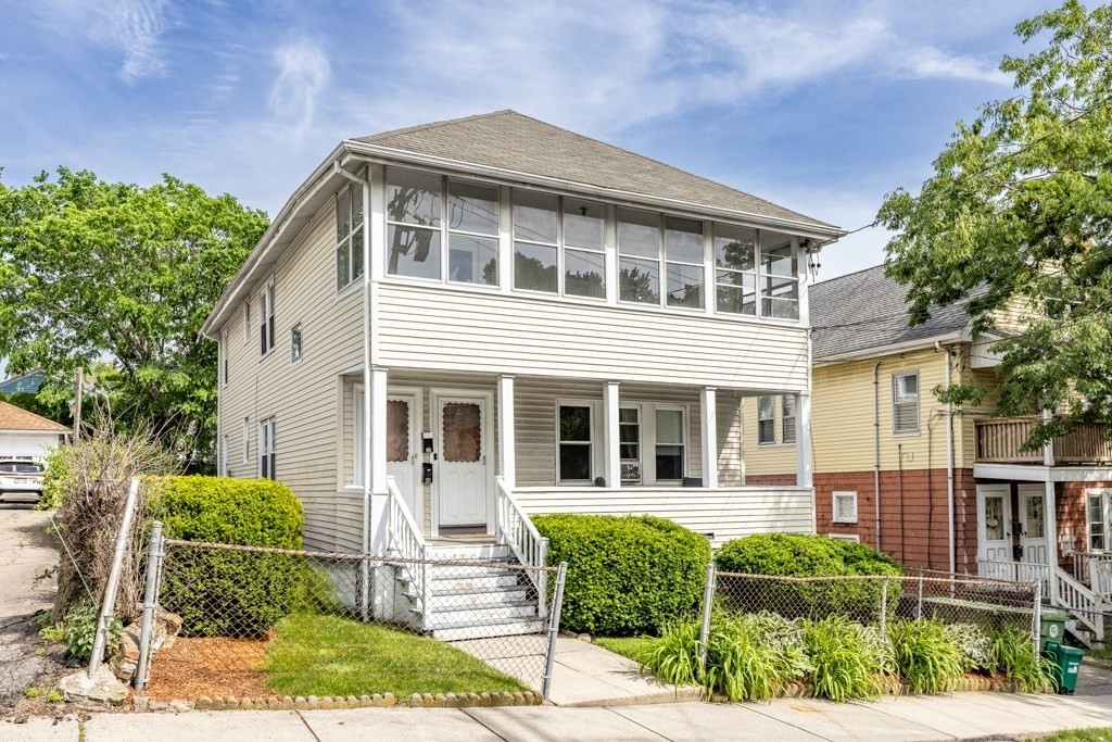 34 Morton St, Watertown, MA 02472