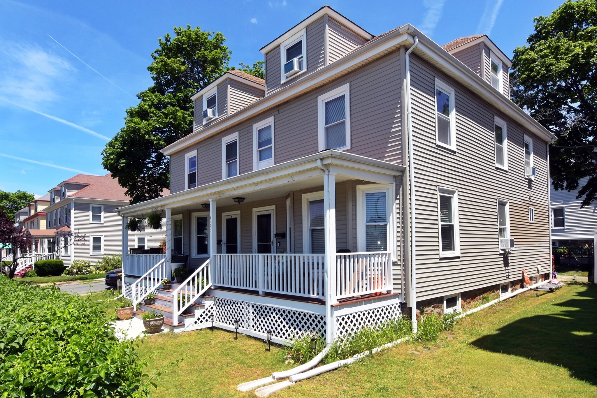 435 Cabot St Unit B, Beverly, MA 01915
