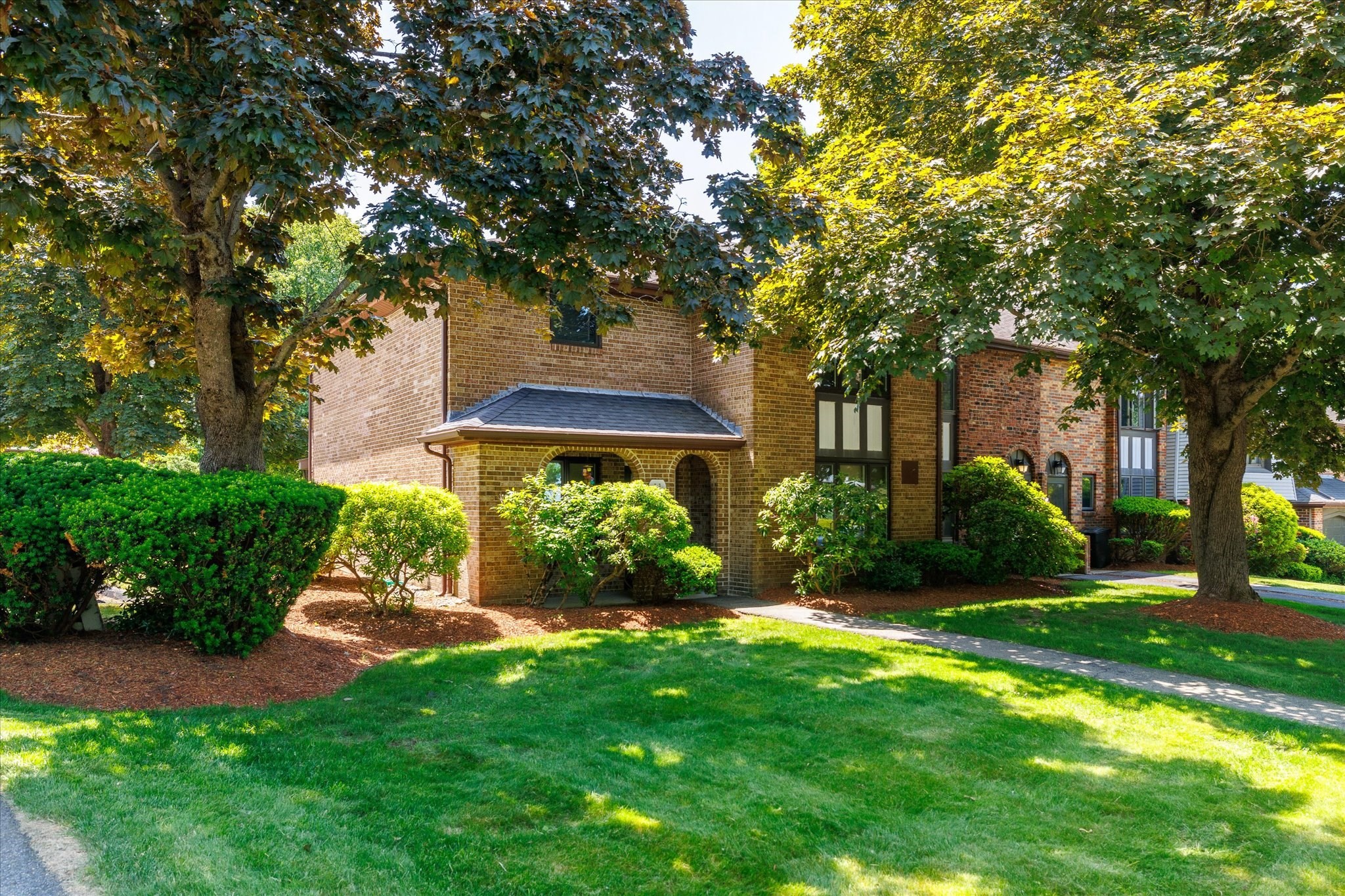 11 Cobblestone Ln Unit 11, Worcester, MA 01606