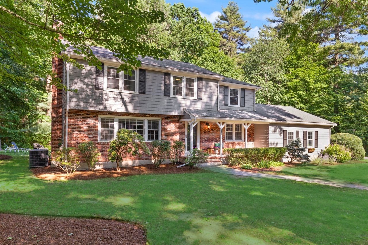 28 Colburn Dr, Sharon, MA 02067 - Image 2