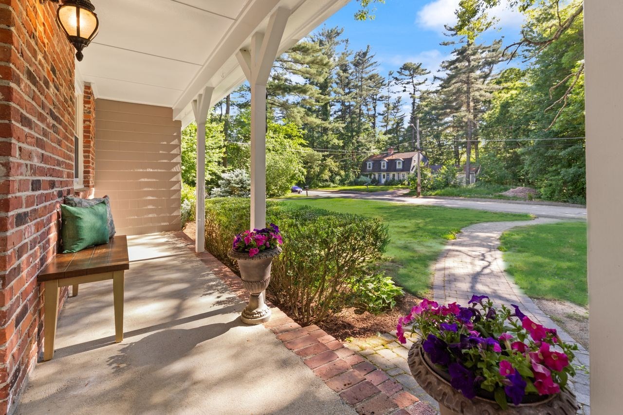 28 Colburn Dr, Sharon, MA 02067 - Image 4