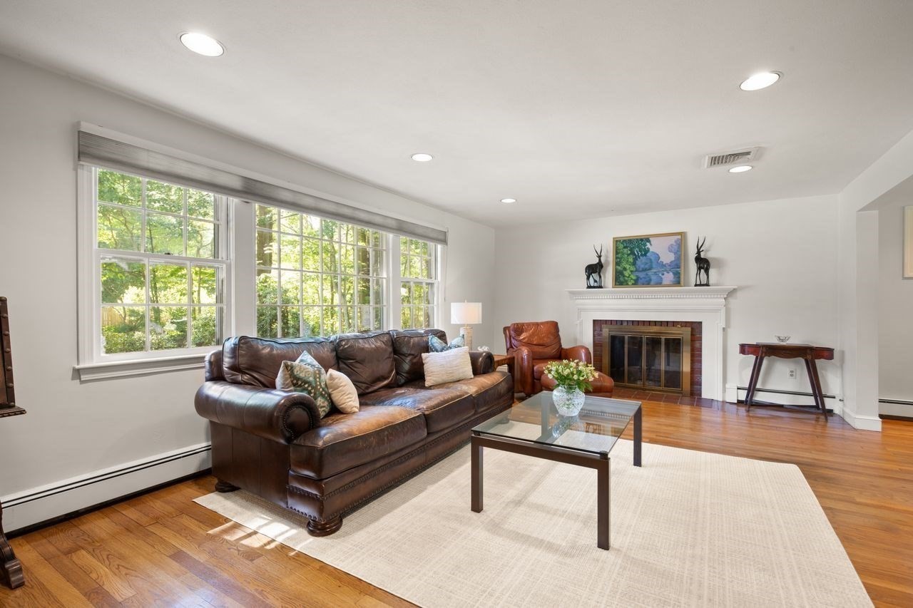 28 Colburn Dr, Sharon, MA 02067 - Image 8