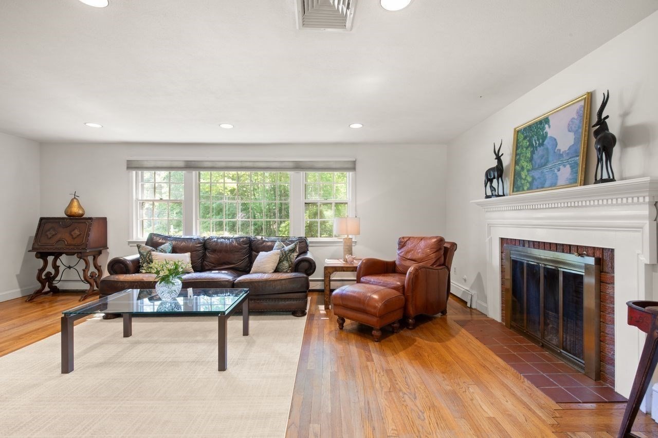 28 Colburn Dr, Sharon, MA 02067 - Image 9