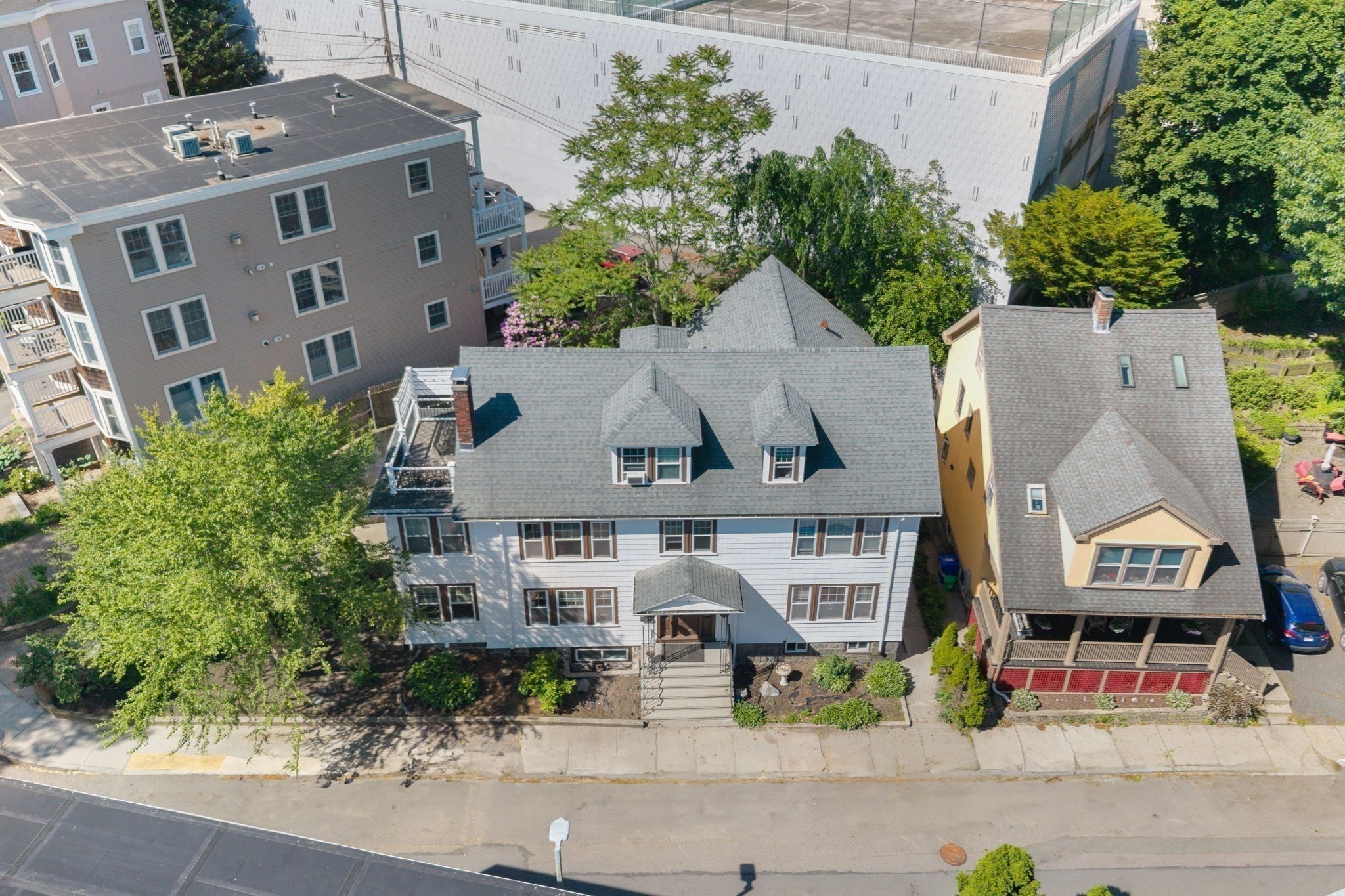 9 Parkwood Ter, Jamaica Plain, Boston, MA 02130