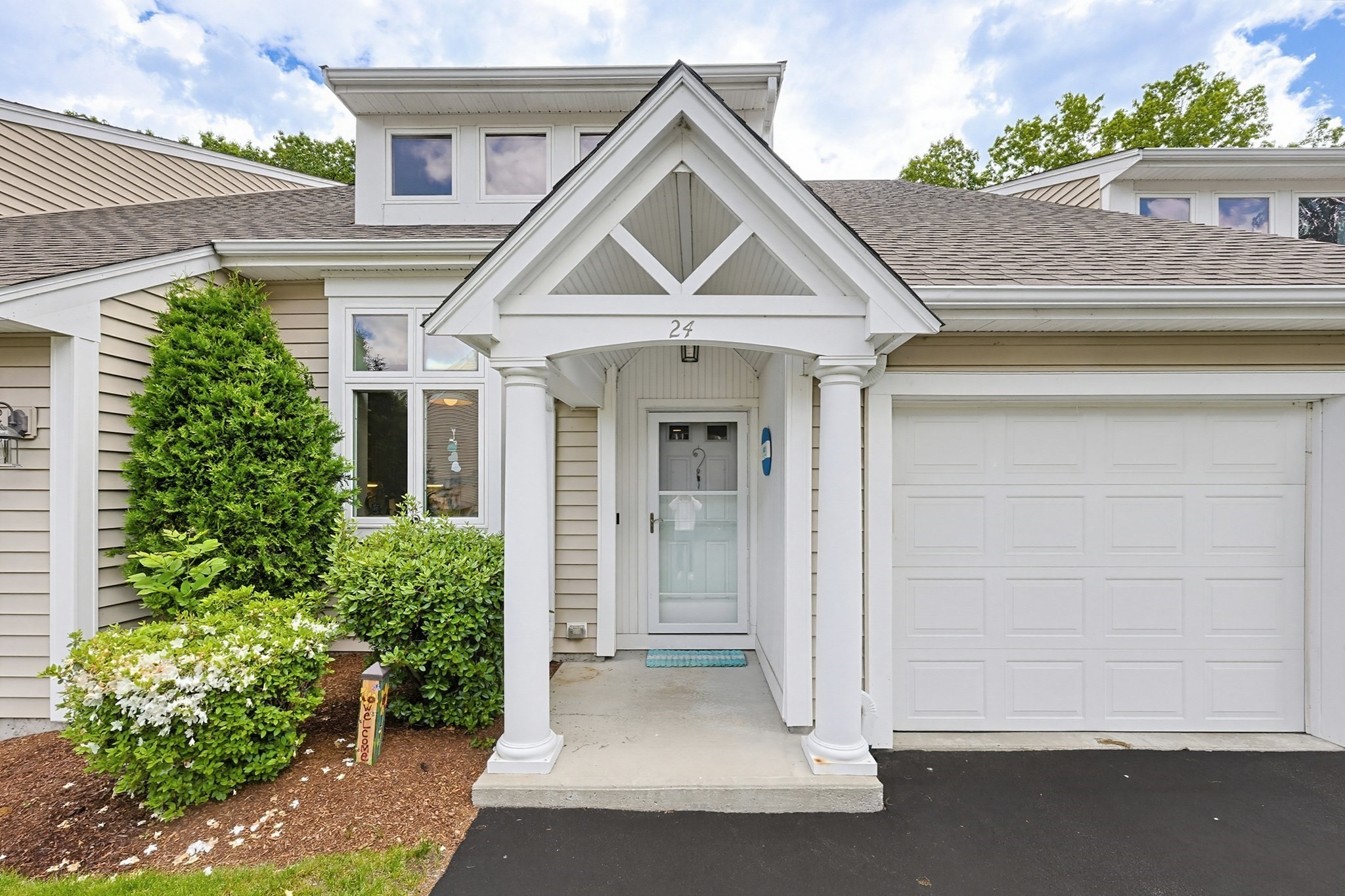 15 Reservoir St Unit 24, Mansfield, MA 02048