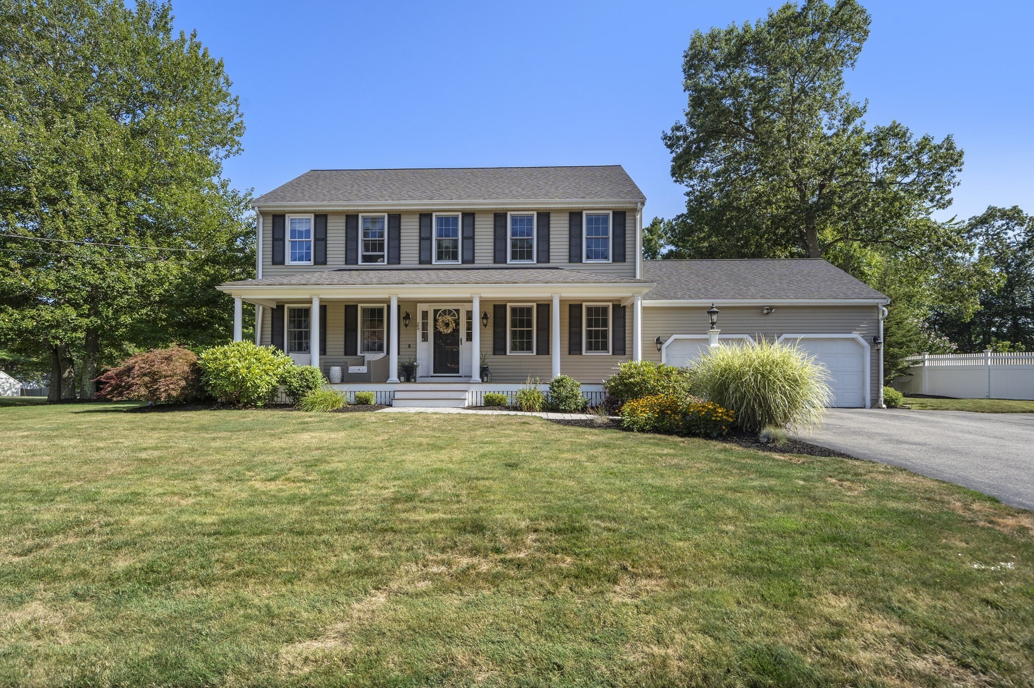 26 Crabtree Lane, Abington, MA 02351