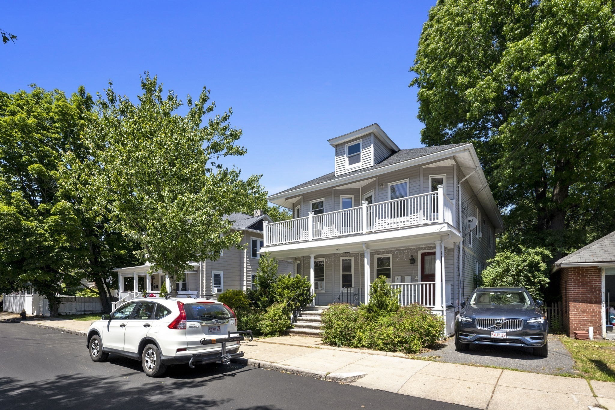 70 Wren St, Boston - West Roxbury, MA 02132