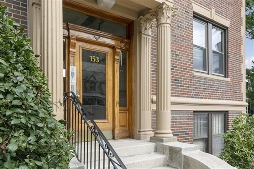 153 Strathmore Road, Apt 5