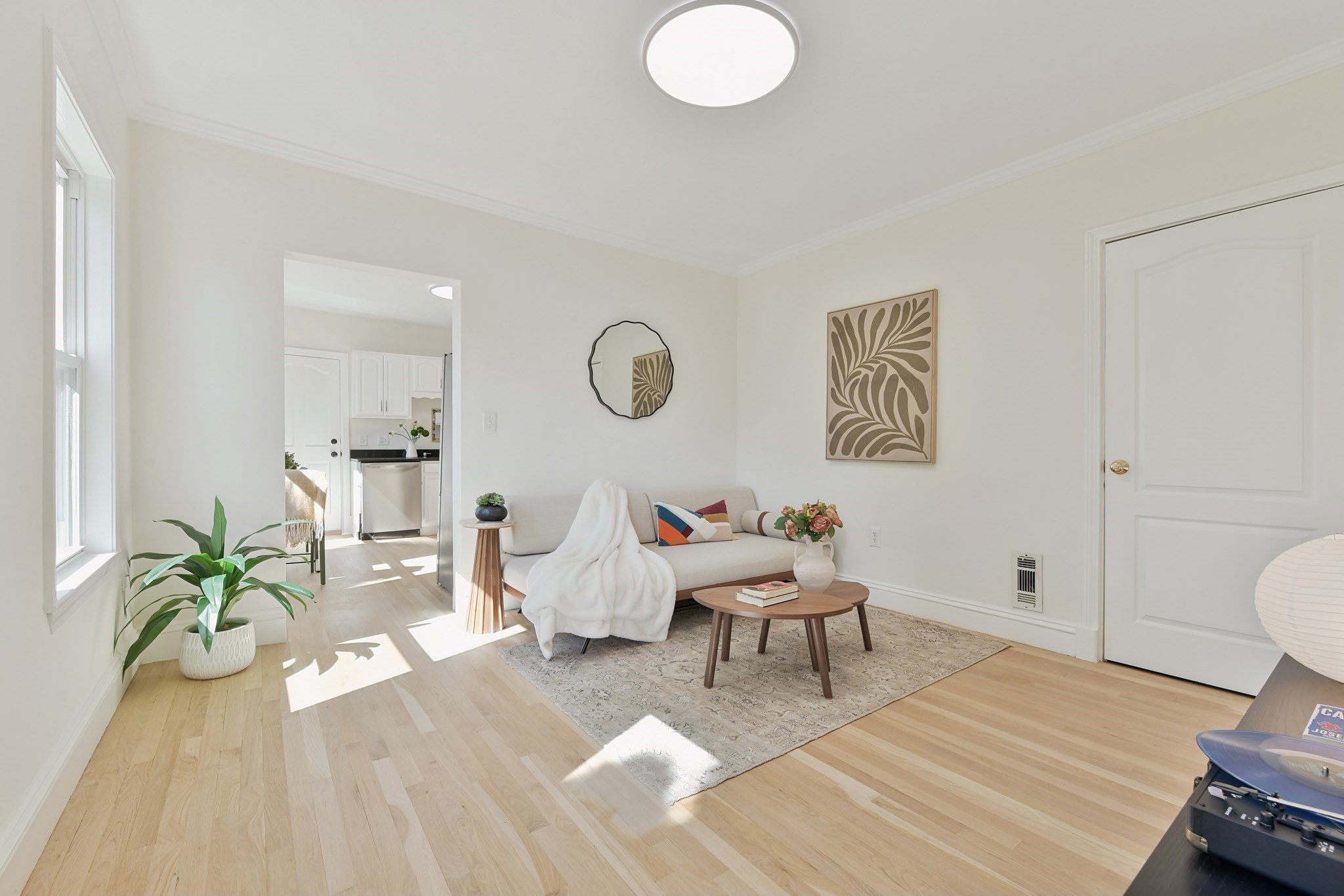 94 Cushing Unit 3, Waltham, MA 02453
