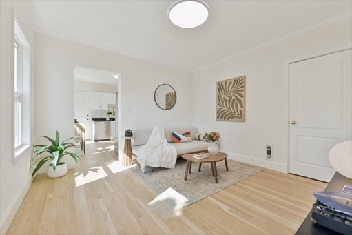 94 Cushing, Apt 3