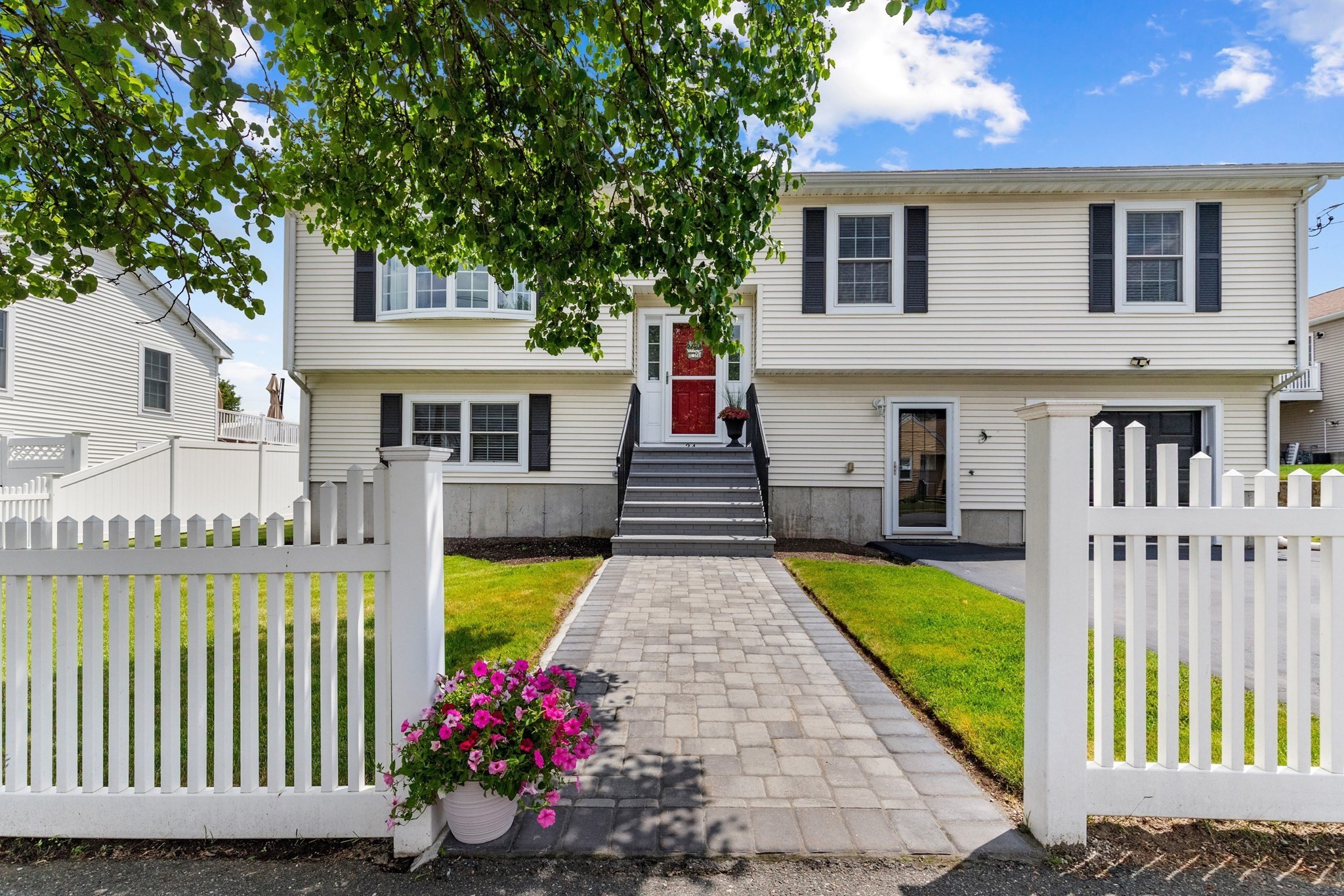 34 Moffett Road, Lynn, MA 01905